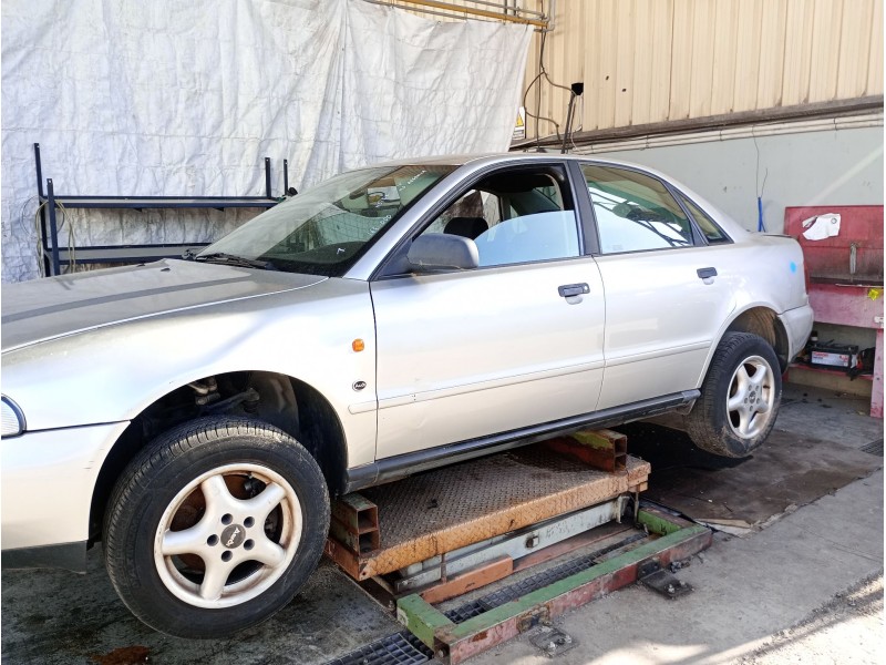 audi a4 b5 (8d2) del año 1995
