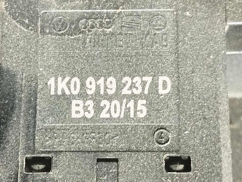 Recambio de guantera para volkswagen tiguan (5n_) 2.0 tdi referencia OEM IAM   