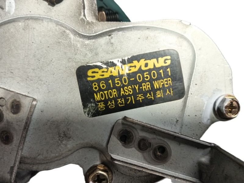 Recambio de motor limpia trasero para ssangyong musso 2.3 tdi referencia OEM IAM   
