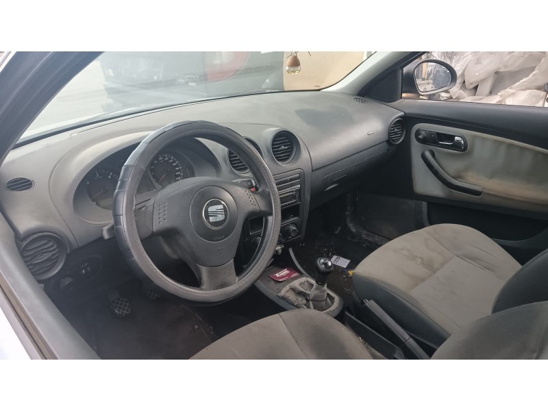 seat ibiza iii (6l1) del año 2002