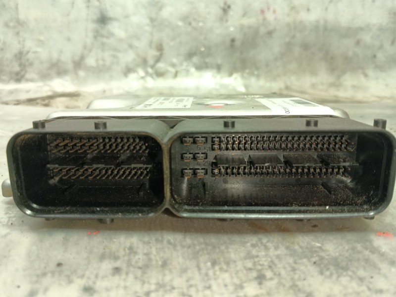 Recambio de centralita motor uce para citroën nemo monospace 1.3 hdi 75 referencia OEM IAM 1611170880 55261312 