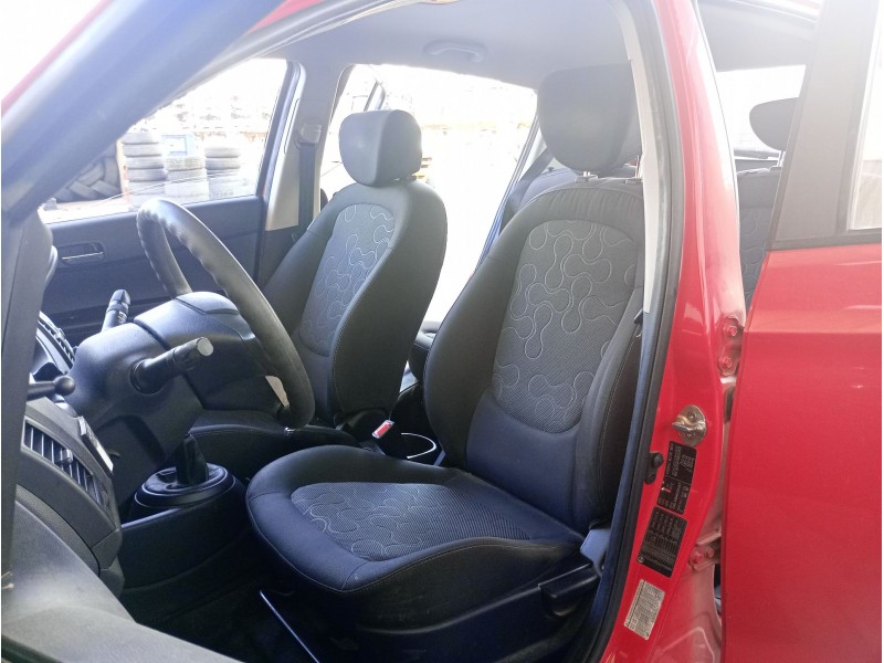 Recambio de asiento delantero izquierdo para hyundai i20 i (pb, pbt) 1.2 referencia OEM IAM   