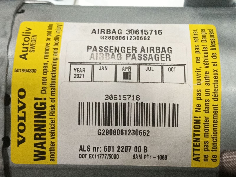 Recambio de salpicadero para volvo s40 ii (544) 1.8 referencia OEM IAM   