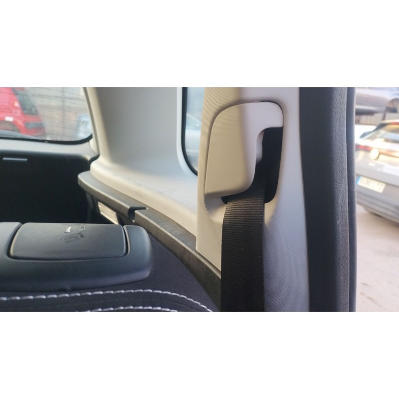 Recambio de cinturon seguridad trasero izquierdo para fiat 500l (351_, 352_) 1.4 (199lyb1b) referencia OEM IAM 0000735624671  