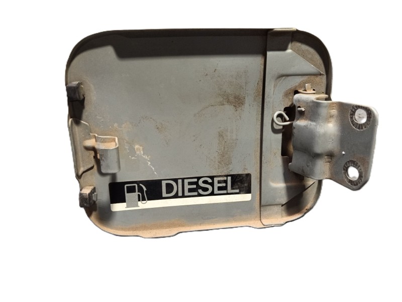 Recambio de tapa exterior combustible para ssangyong musso 2.3 tdi referencia OEM IAM   