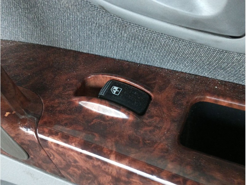 Recambio de puerta delantera derecha para kia sorento i (jc) 2.5 crdi referencia OEM IAM COMPLETA  