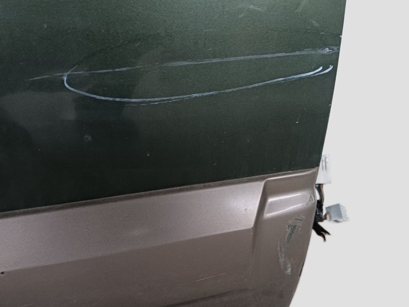 Recambio de puerta delantera derecha para kia sorento i (jc) 2.5 crdi referencia OEM IAM COMPLETA  