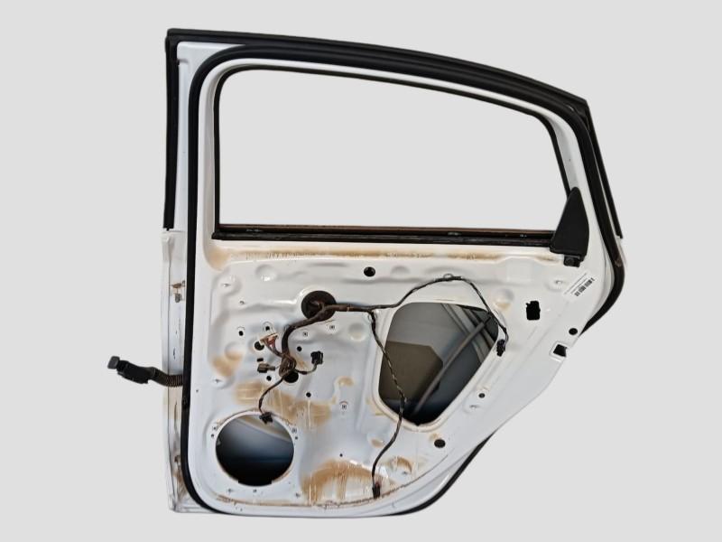 Recambio de puerta trasera derecha para audi a3 limousine (8ys, 8ym) 30 tfsi referencia OEM IAM  8Y0833124 