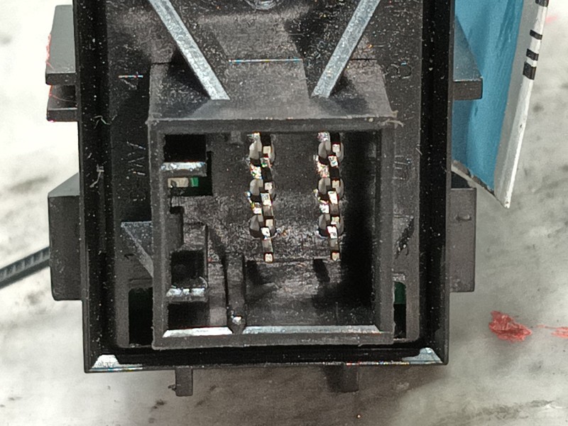 Recambio de boton freno mano para opel astra j (p10) 1.7 cdti (68) referencia OEM IAM   