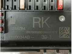 Recambio de caja reles / fusibles para opel astra j (p10) 1.7 cdti (68) referencia OEM IAM 13318784 1110034ab  2