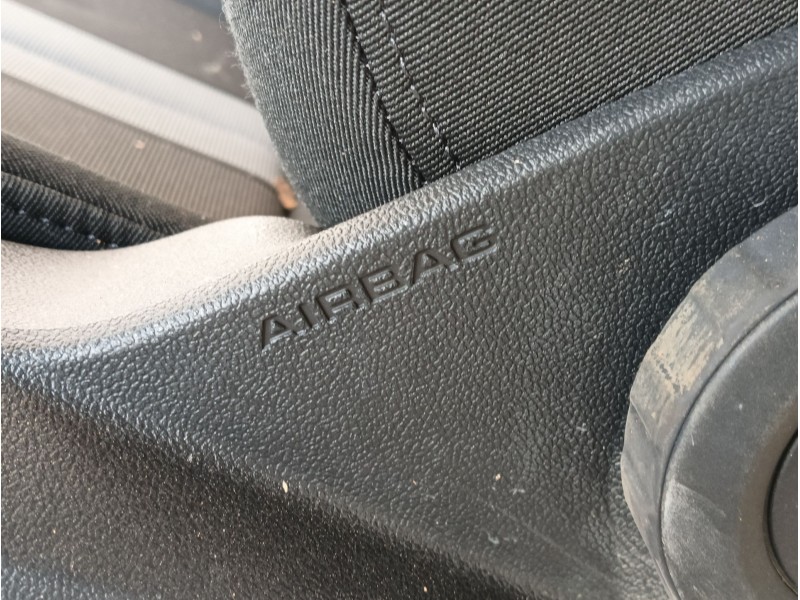 Recambio de asiento delantero izquierdo para audi a3 limousine (8ys, 8ym) 30 tfsi referencia OEM IAM  5WA881105D 