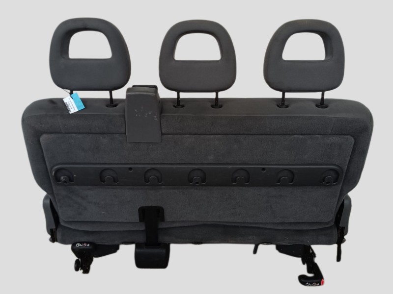 Recambio de asientos tercera fila para chrysler voyager iv (rg, rs) 2.4 referencia OEM IAM   