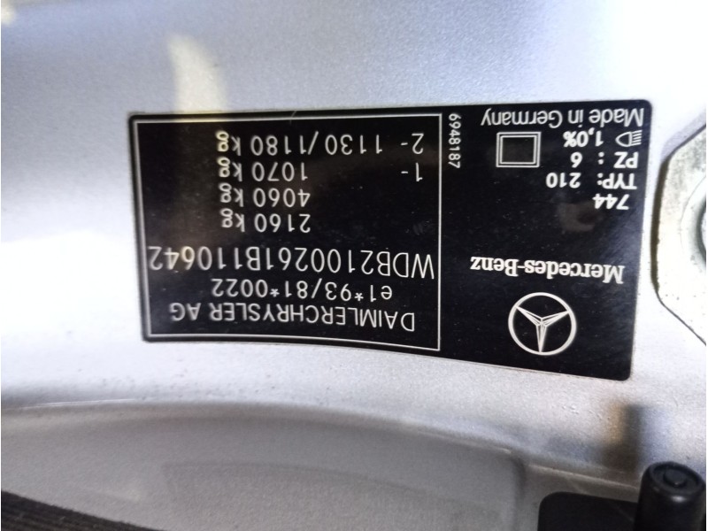 mercedes-benz clase e (w210) del año 2002