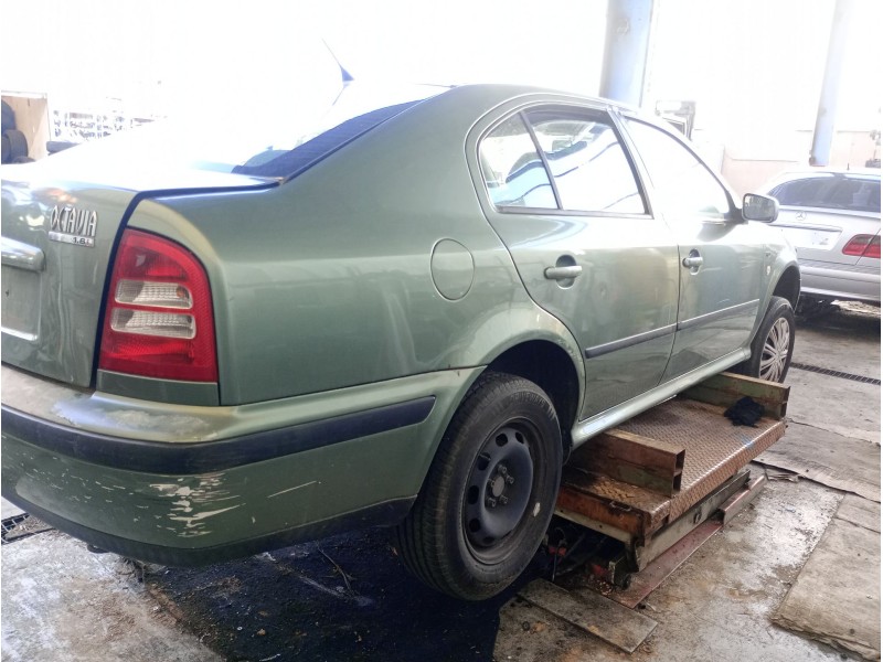 skoda octavia i (1u2) del año 2002