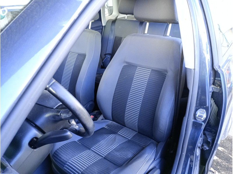 Recambio de asiento delantero izquierdo para volkswagen polo iv (9n_, 9a_) 1.4 tdi referencia OEM IAM   