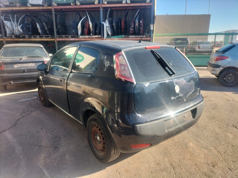 fiat grande punto (199_) del año 2011