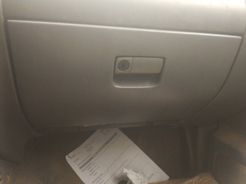 Recambio de guantera para nissan pick-up (d22) td doble cabina navara 4x4 referencia OEM IAM 68500VJ210 68500VJ21A 