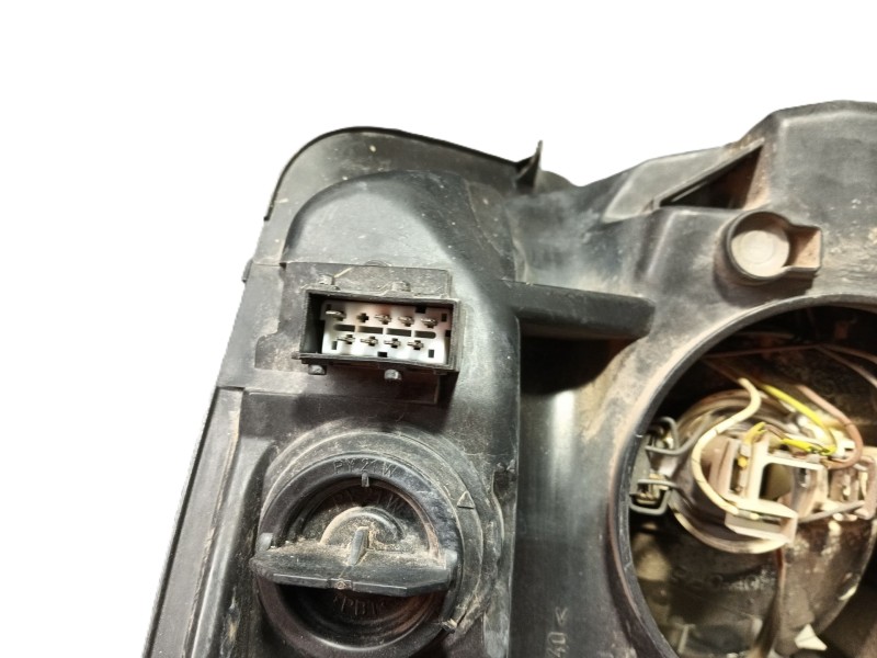 Recambio de faro izquierdo para citroën c2 (jm_) 1.4 hdi referencia OEM IAM   