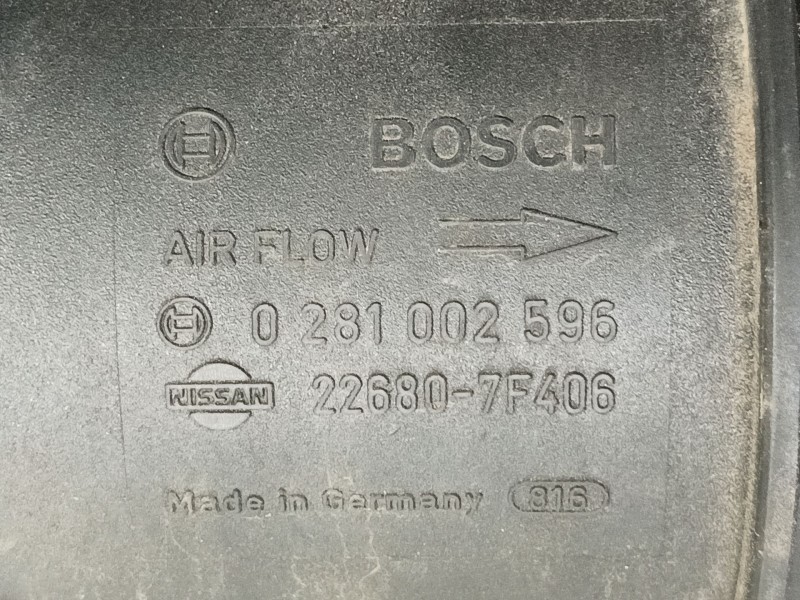 Recambio de caudalimetro para nissan terrano ii (r20) 2.7 tdi 4wd referencia OEM IAM   