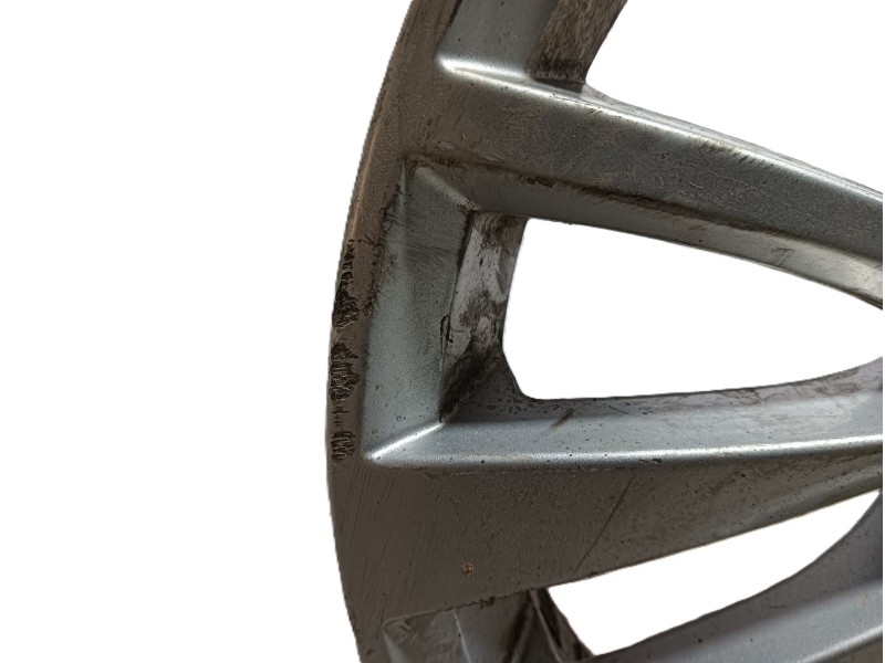 Recambio de llanta para seat exeo st (3r5) 2.0 tdi referencia OEM IAM 3R0601025E8Z8 ET42 7.5Jx17H2