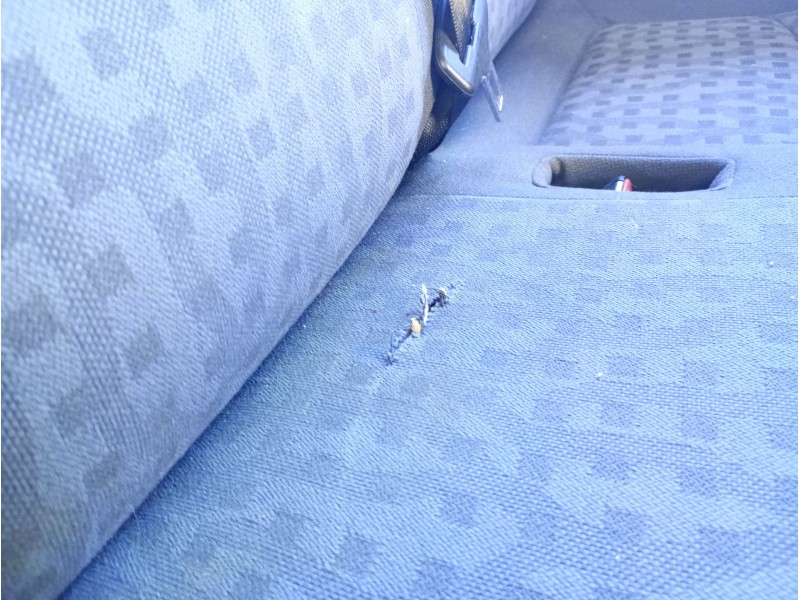 Recambio de asientos traseros para mercedes-benz vaneo (414) 1.7 cdi (414.700) referencia OEM IAM   