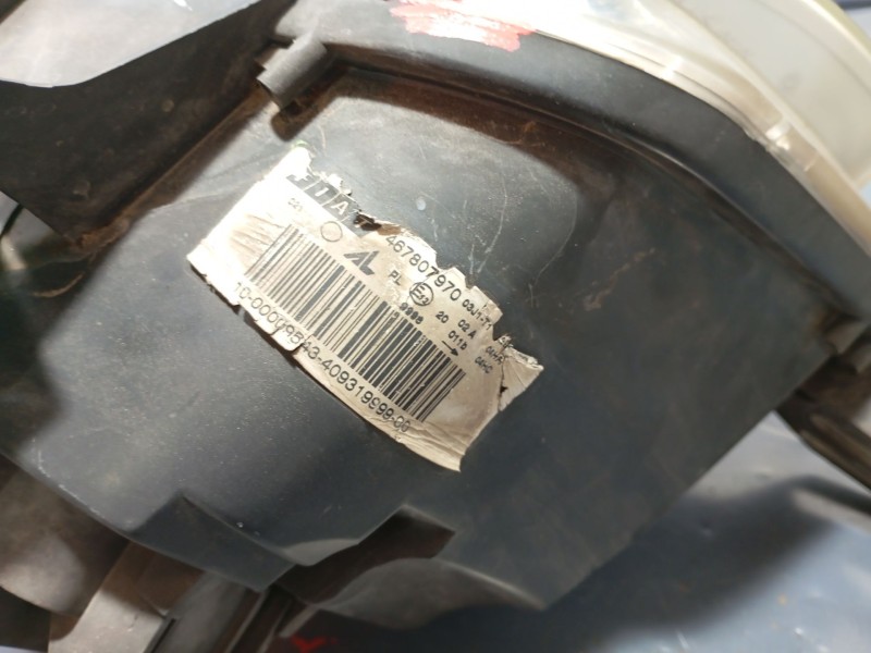 Recambio de faro izquierdo para fiat stilo (192_) 1.9 jtd (192_xe1a) referencia OEM IAM   