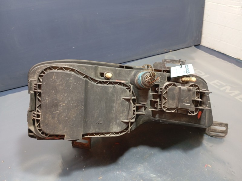 Recambio de faro izquierdo para fiat stilo (192_) 1.9 jtd (192_xe1a) referencia OEM IAM   