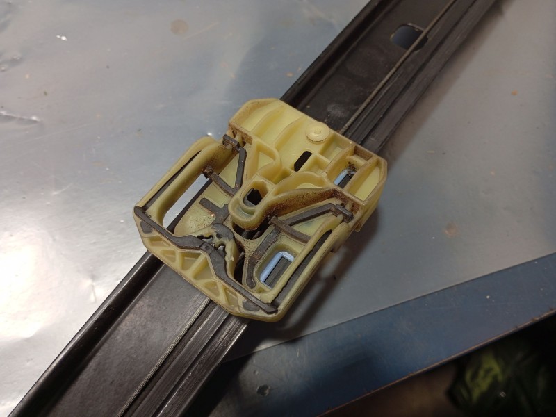 Recambio de elevalunas delantero izquierdo para audi a4 b8 (8k2) 2.0 tfsi referencia OEM IAM   