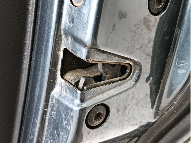 Recambio de puerta trasera derecha para volkswagen passat b5 (3b2) 1.9 tdi referencia OEM IAM COMPLETA  