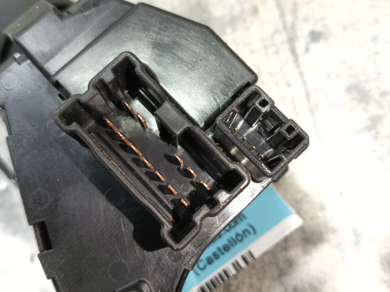 Recambio de mando intermitentes para nissan terrano ii (r20) 2.7 tdi 4wd referencia OEM IAM 255408H702 255408H702 