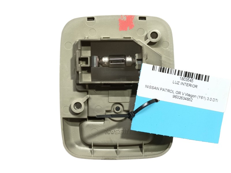 Recambio de luz interior para nissan patrol gr v wagon (y61) 3.0 dti referencia OEM IAM   