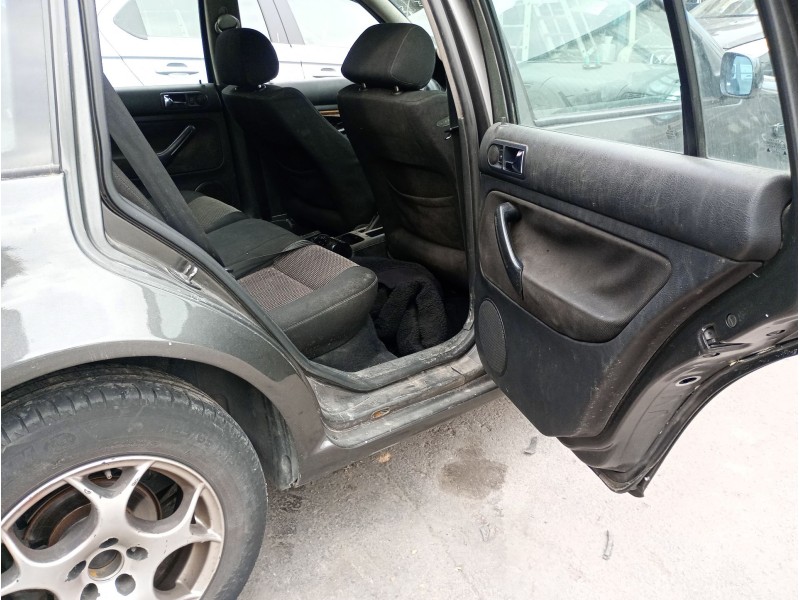 volkswagen golf iv variant (1j5) del año 2000