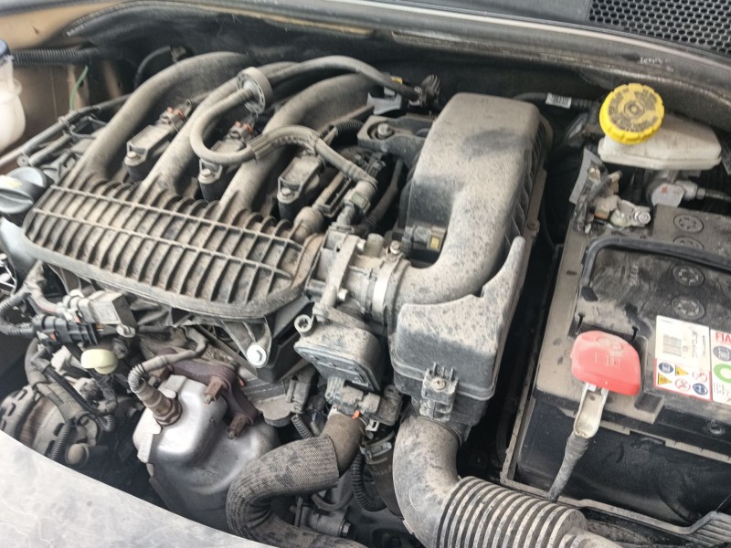 Recambio de motor completo para citroën c-elysee (dd_) 1.2 vti 82 referencia OEM IAM   