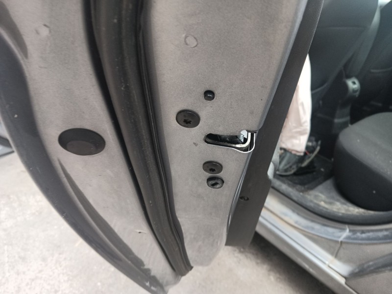 Recambio de cerradura puerta trasera izquierda para citroën c-elysee (dd_) 1.2 vti 82 referencia OEM IAM   