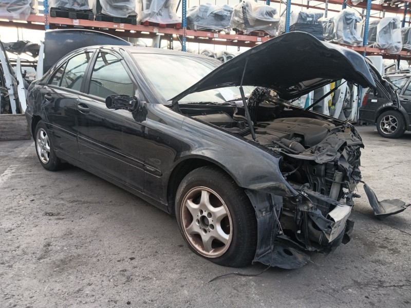 mercedes-benz clase c (w203) del año 2000