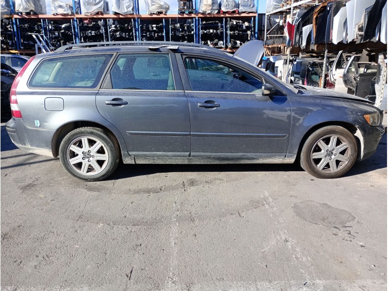 volvo v50 (545) del año 2005