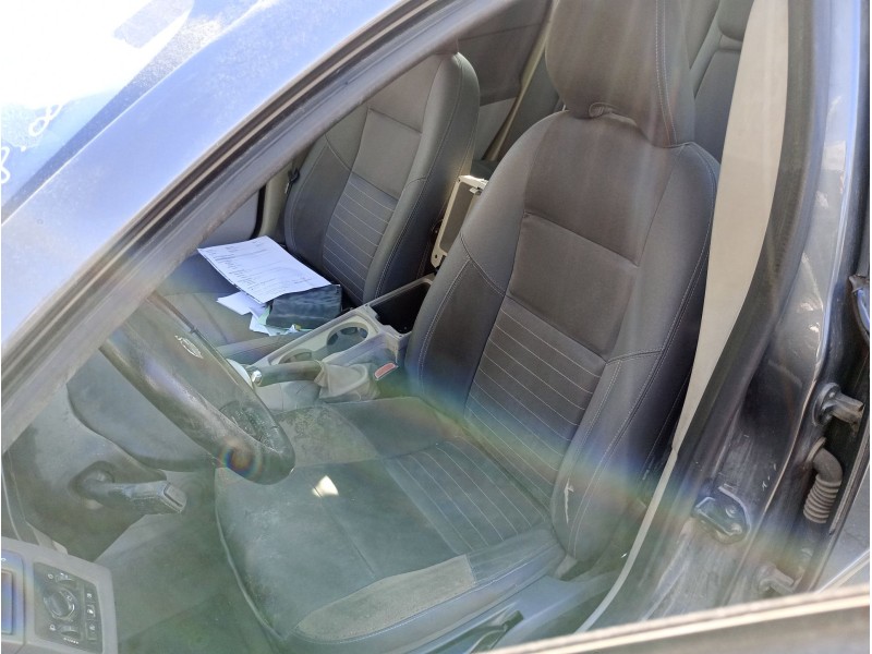 volvo v50 (545) del año 2005