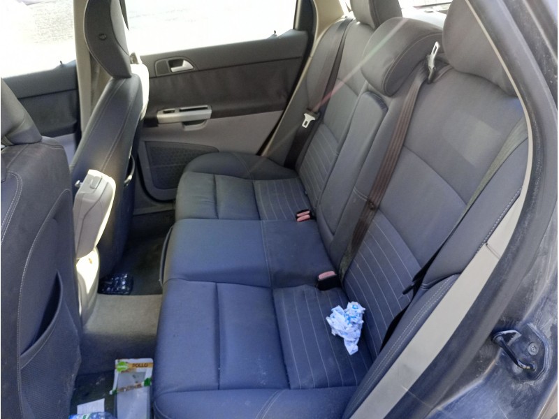 volvo v50 (545) del año 2005