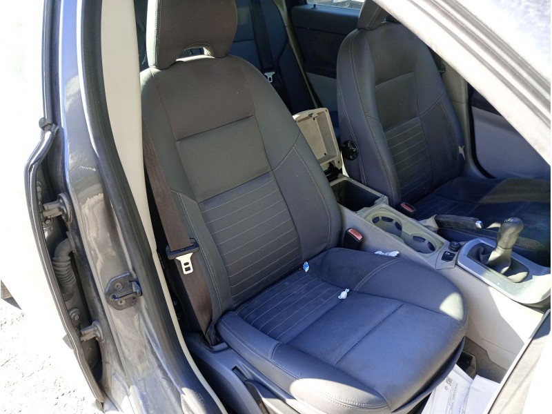 volvo v50 (545) del año 2005