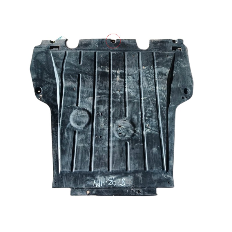 Recambio de cubrecarter para renault clio iv (bh_) 0.9 tce 90 referencia OEM IAM 8200540585 8200540585 