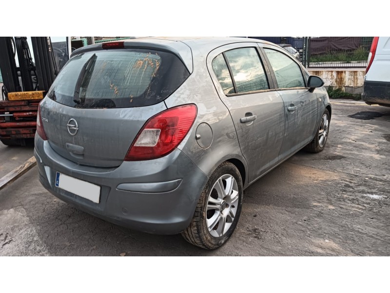 opel corsa d (s07) del año 2011