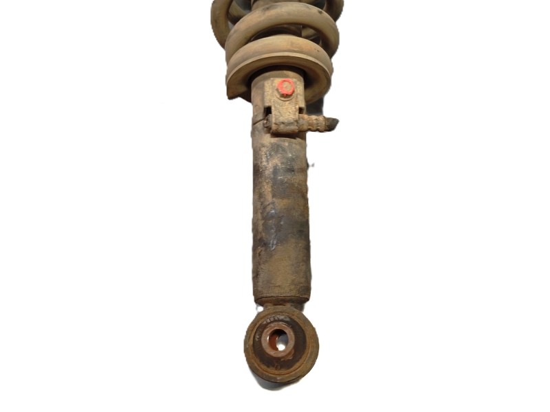 Recambio de amortiguador delantero izquierdo para kia sorento i (jc) 2.5 crdi referencia OEM IAM   