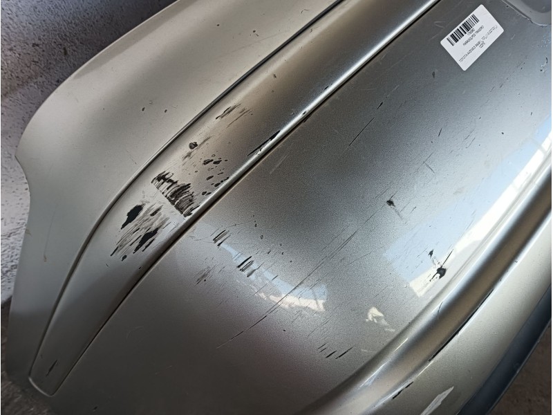 Recambio de paragolpes trasero para toyota avensis sedán (_t25_) 1.8 (zzt251_) referencia OEM IAM  5215905090 