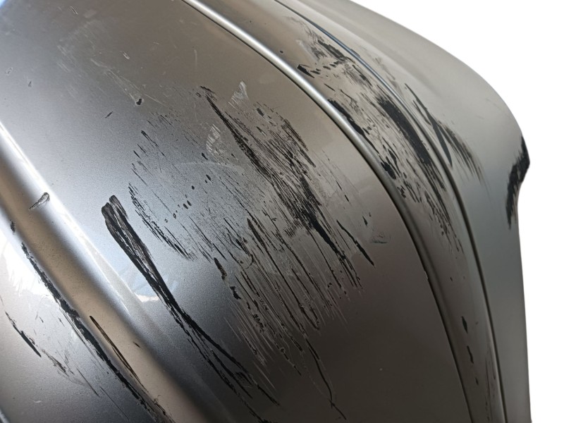 Recambio de paragolpes trasero para toyota avensis sedán (_t25_) 1.8 (zzt251_) referencia OEM IAM  5215905090 