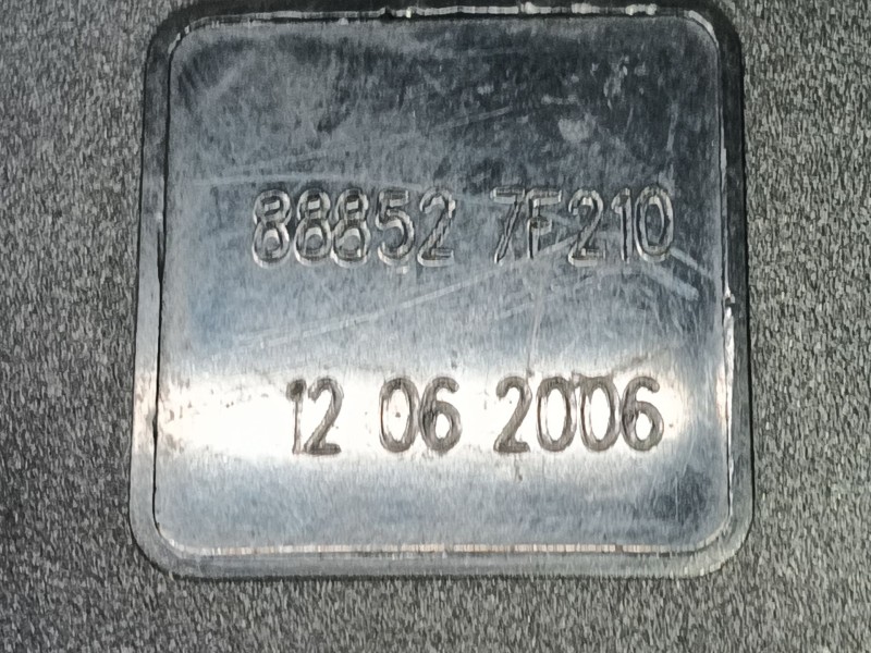 Recambio de enganche cinturon trasero derecho para nissan terrano ii (r20) 2.7 tdi 4wd referencia OEM IAM   