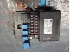 Recambio de caja reles / fusibles para nissan terrano ii (r20) 2.7 tdi 4wd referencia OEM IAM    2