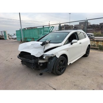 SEAT LEON (1P1)