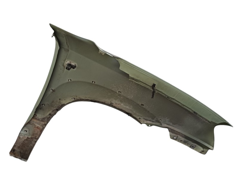 Recambio de aleta delantera izquierda para hyundai tucson (jm) 2.0 referencia OEM IAM 663112E130  