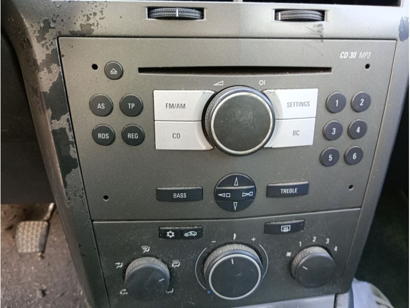 Recambio de sistema audio / radio cd para opel astra h (a04) 1.4 (l48) referencia OEM IAM   