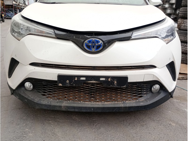 Recambio de paragolpes delantero para toyota c-hr (_x1_) 1.8 hybrid (zyx10_, zyx11_) referencia OEM IAM   